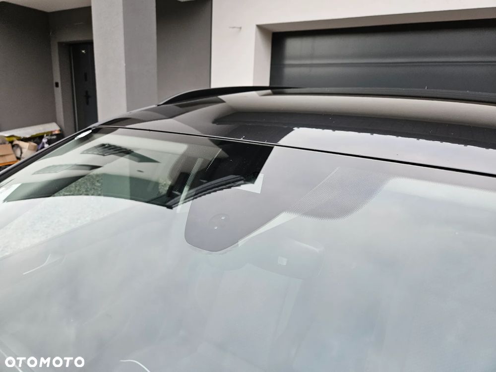 Volkswagen Passat - 34