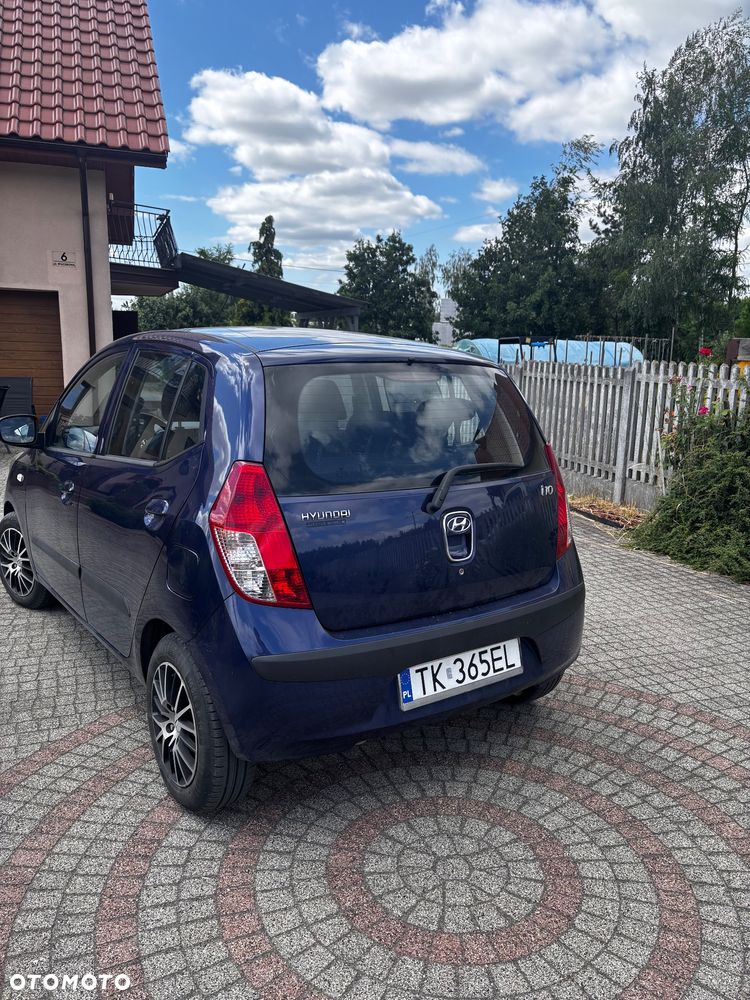 Hyundai i10 1.1 - 8