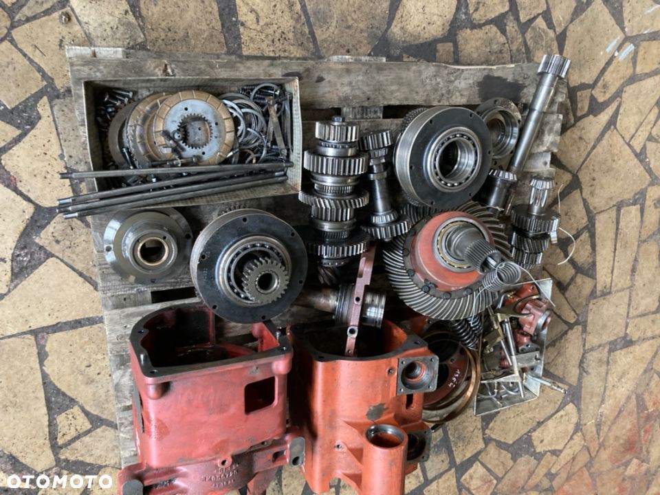 Case 1394 skrzynia - 8