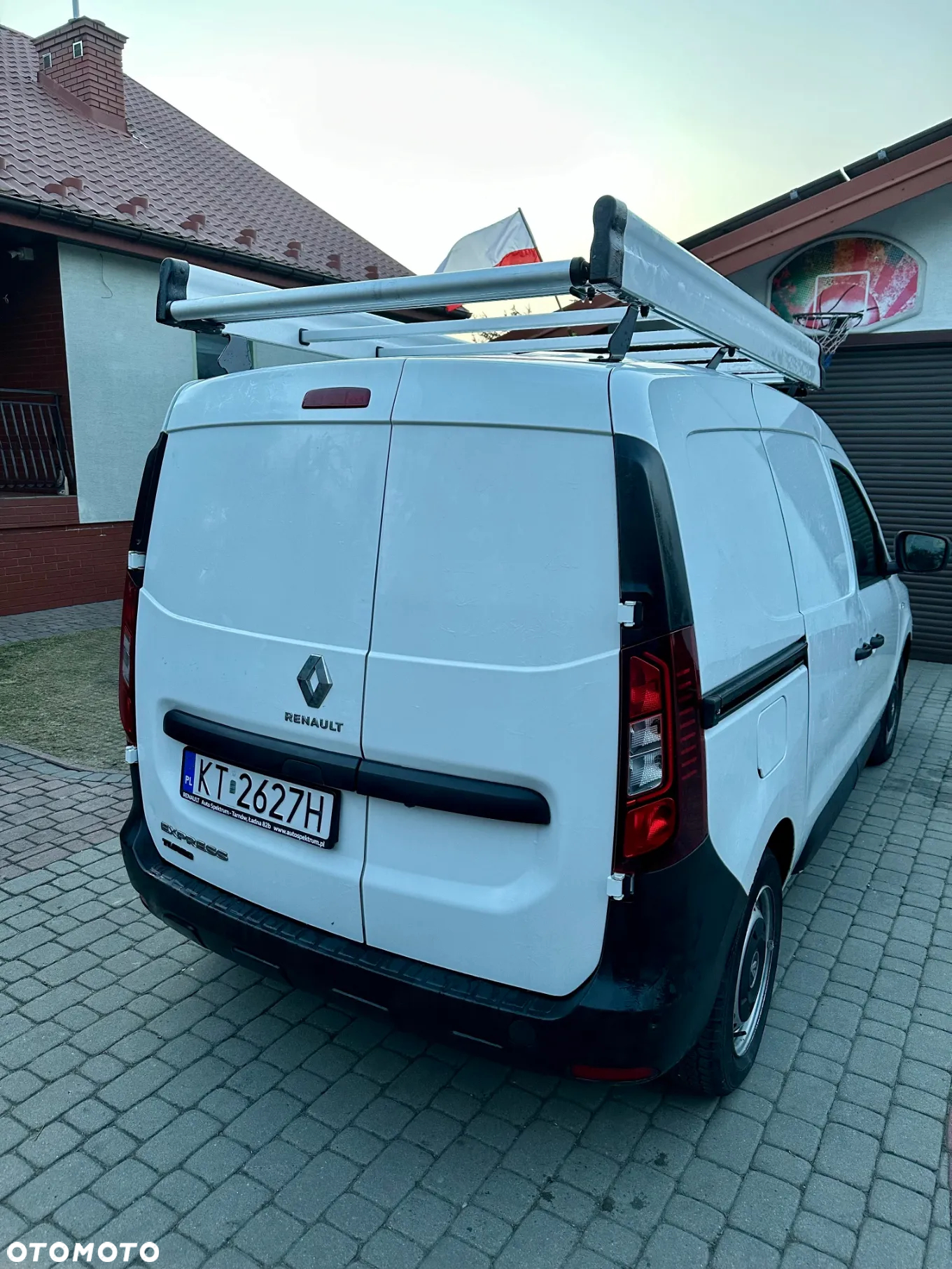 Renault Express Van - 4