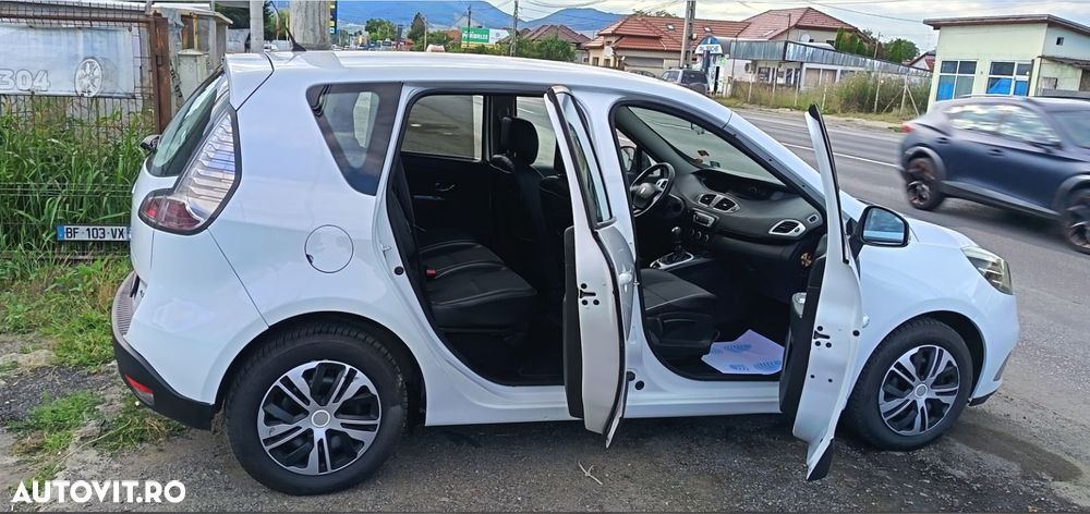 Renault Scenic - 12