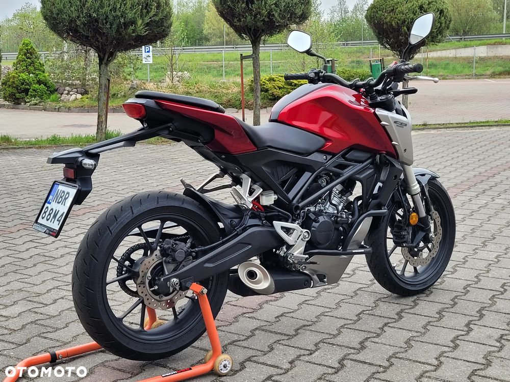 Honda CB - 8