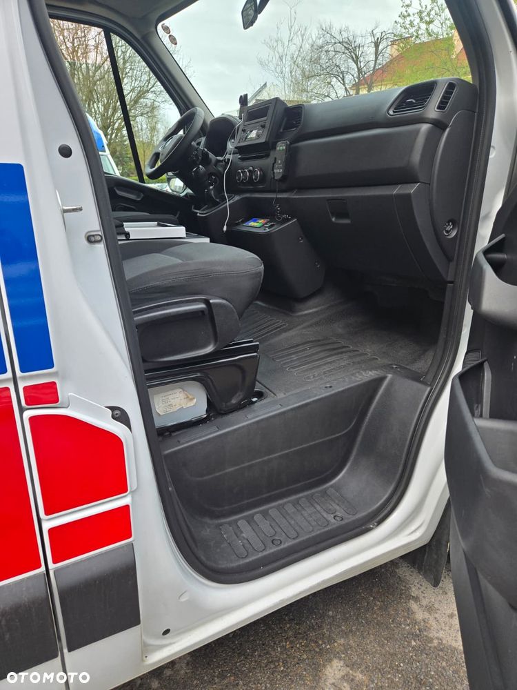 Renault Master Ambulans karetka Gwarancja - 17
