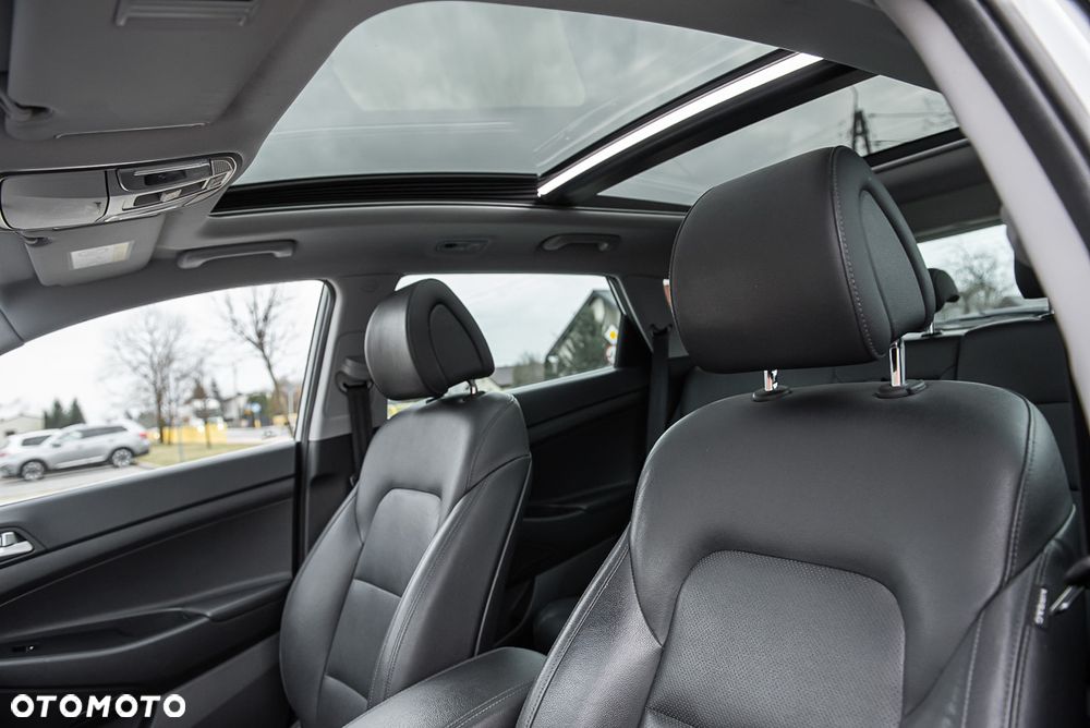 Hyundai Tucson 2.0 CRDI Premium 4WD - 19