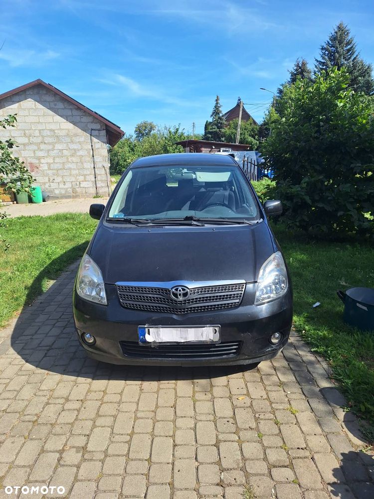 Toyota Corolla Verso 2.0 D-4D - 2