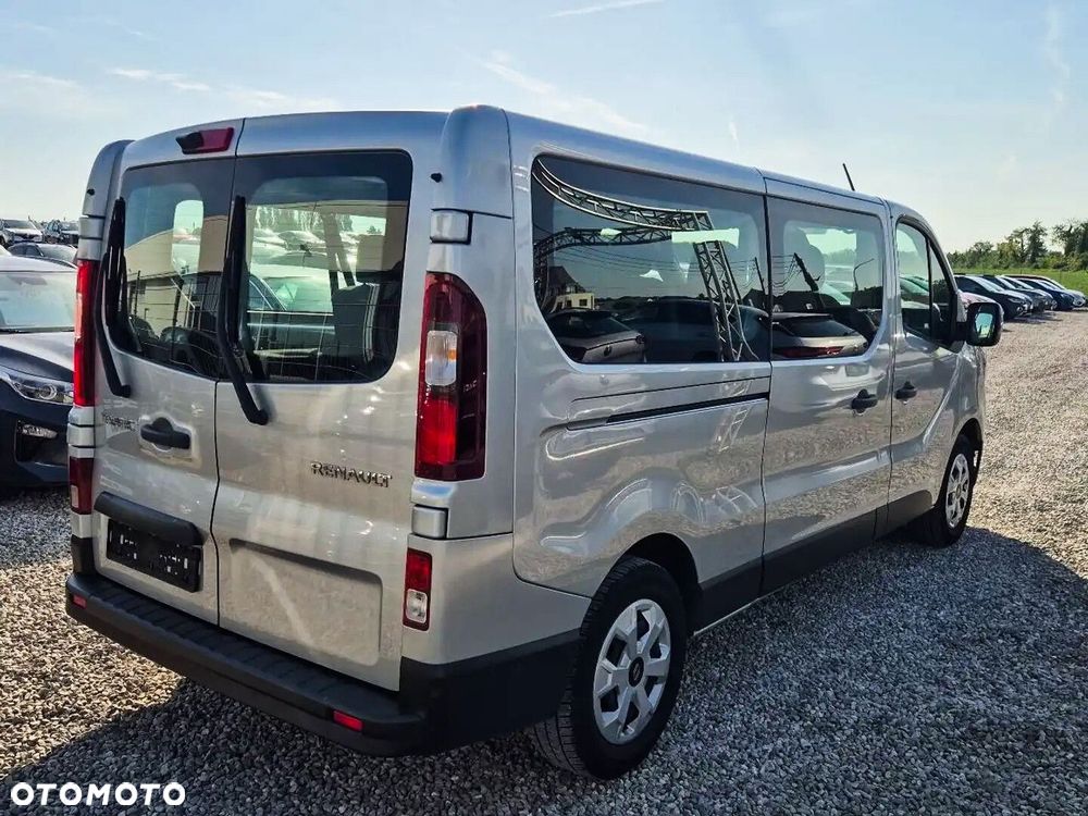 Renault Trafic - 6