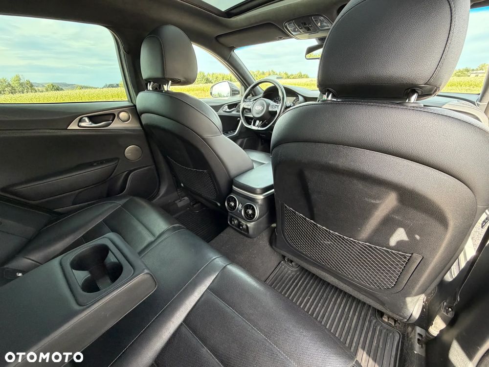 Kia Stinger 2.0 T-GDI GT Line - 38
