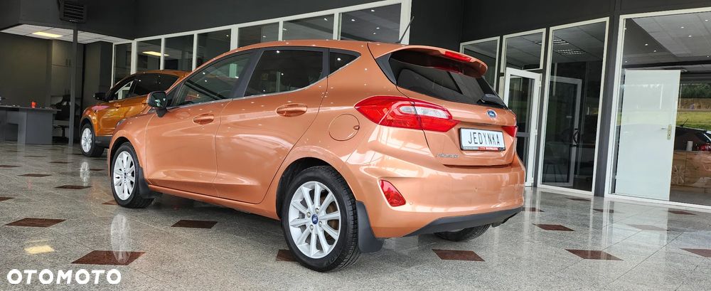 Ford Fiesta 1.1 S&S TITANIUM - 19
