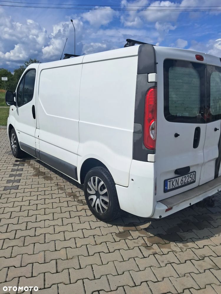 Opel VIARO - 12