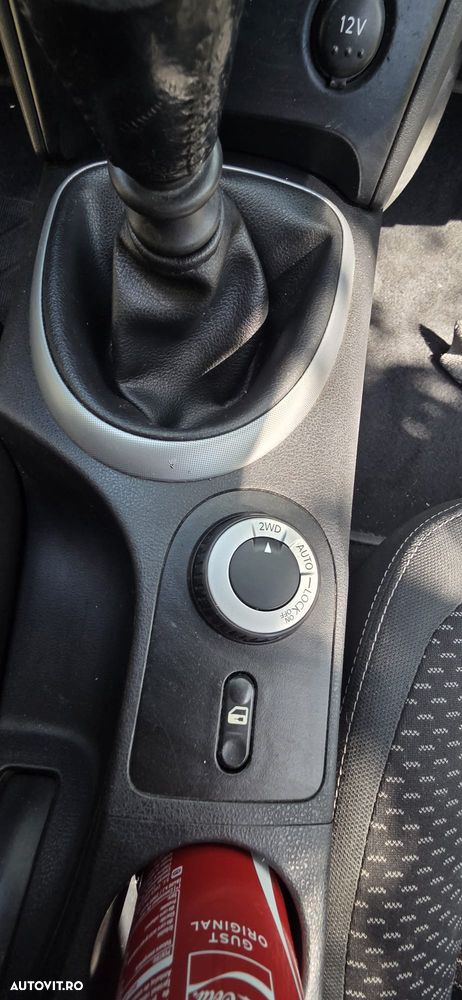Nissan Qashqai 2.0 DCI Visia "All Mode 4x4" - 5