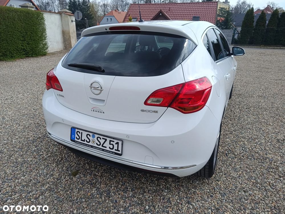 Opel Astra 1.6 ENERGY - 10