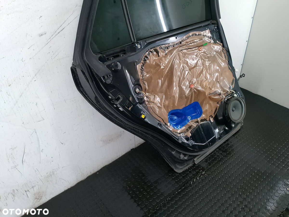 DRZWI TYŁ LEWY  TOYOTA AVENSIS III T27 1H2 KOMBI - 5