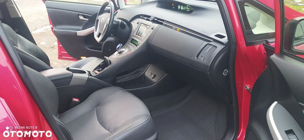 Toyota Prius 1.8 Hybrid Premium - 26