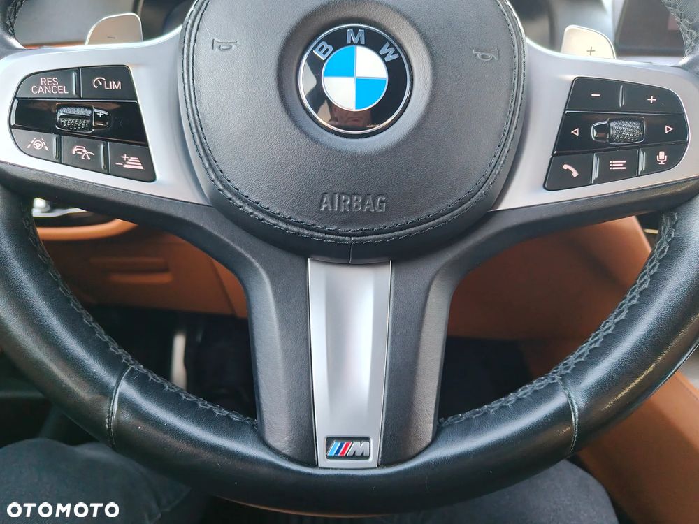 BMW Seria 5 520d xDrive MHEV Sport Line sport - 16