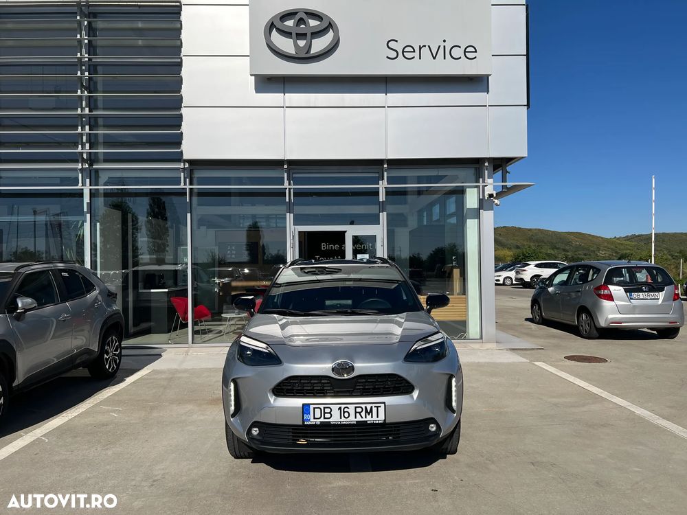 Toyota Yaris Cross 1.5 VVT-i HSD 4x4 Dynamic - 9