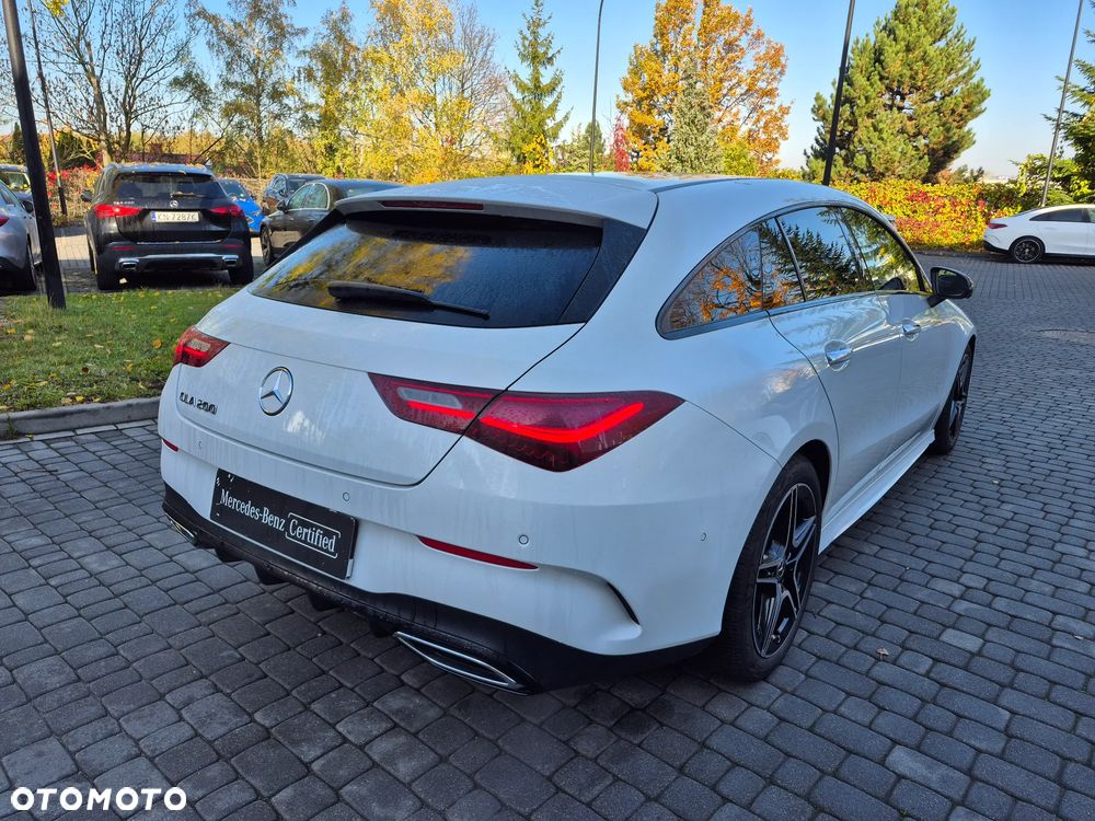 Mercedes-Benz CLA 200 AMG Line 7G-DCT - 11