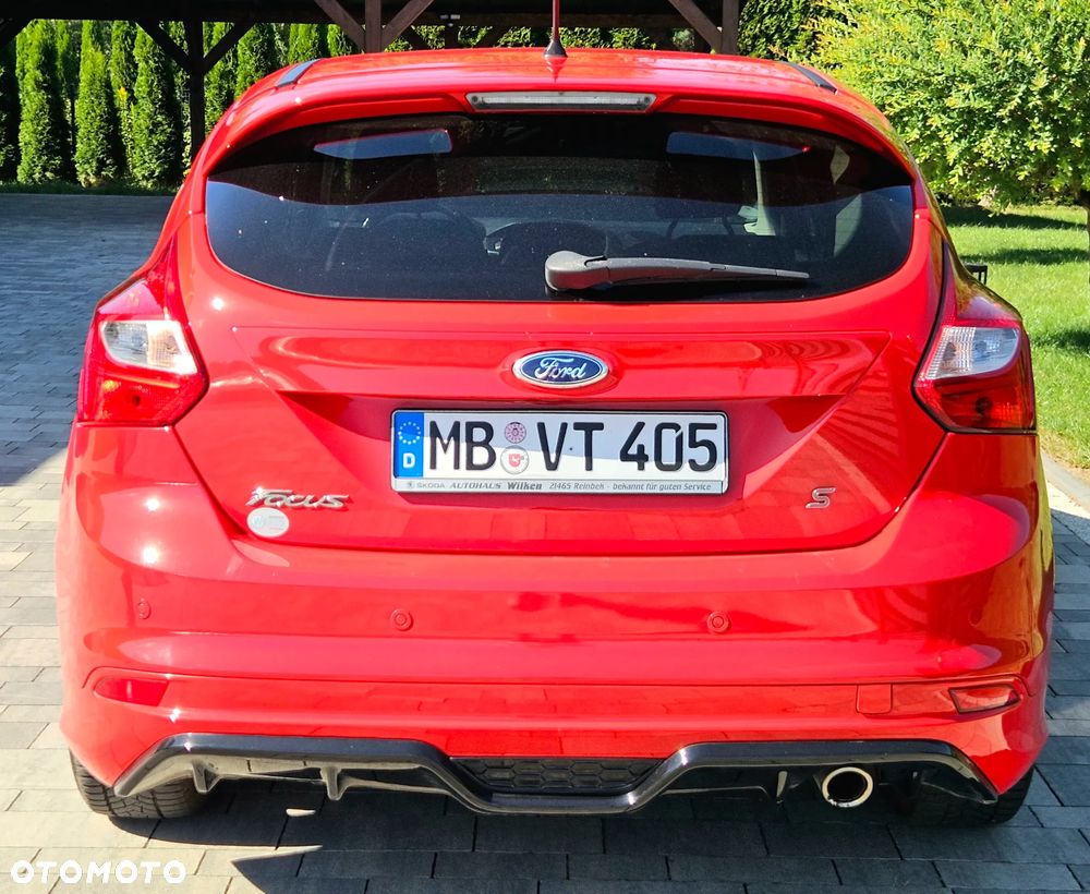 Ford Focus - 12