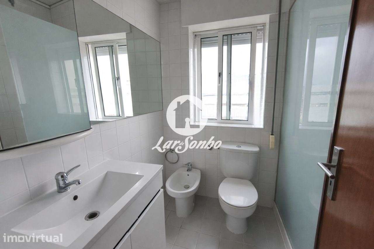 Apartamento no centro de Barcelos. - Grande imagem: 5/30
