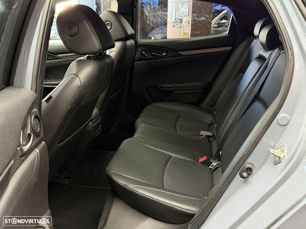 Honda Civic 1.0 i-VTEC Executive CVT - 7