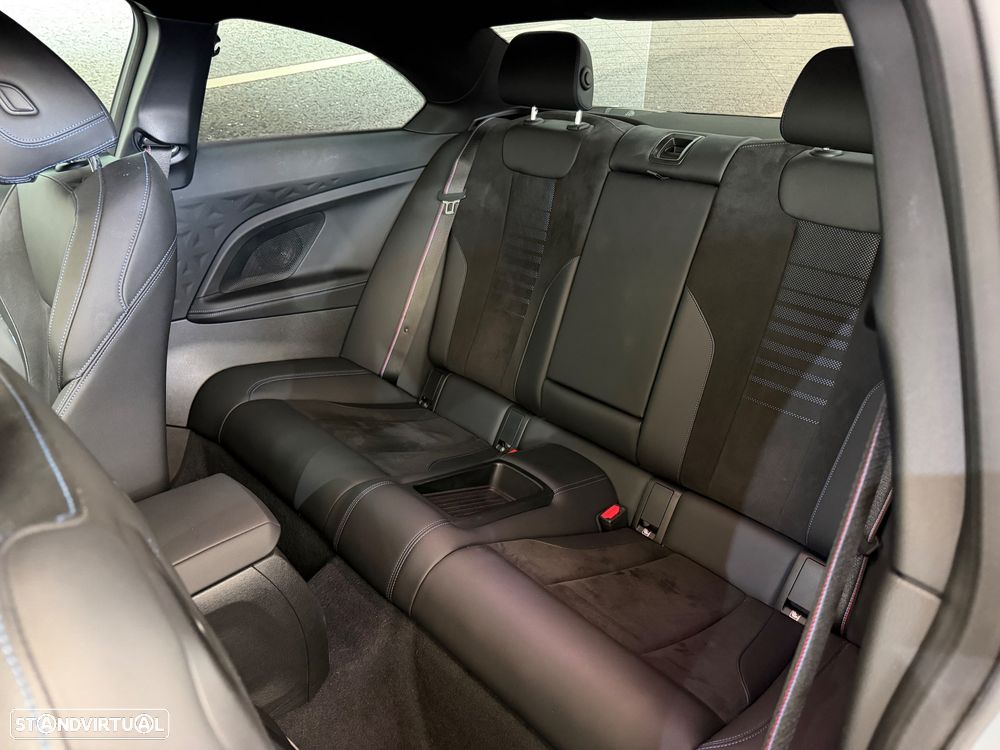 BMW 220 d Pack Desportivo M Pro Auto - 9