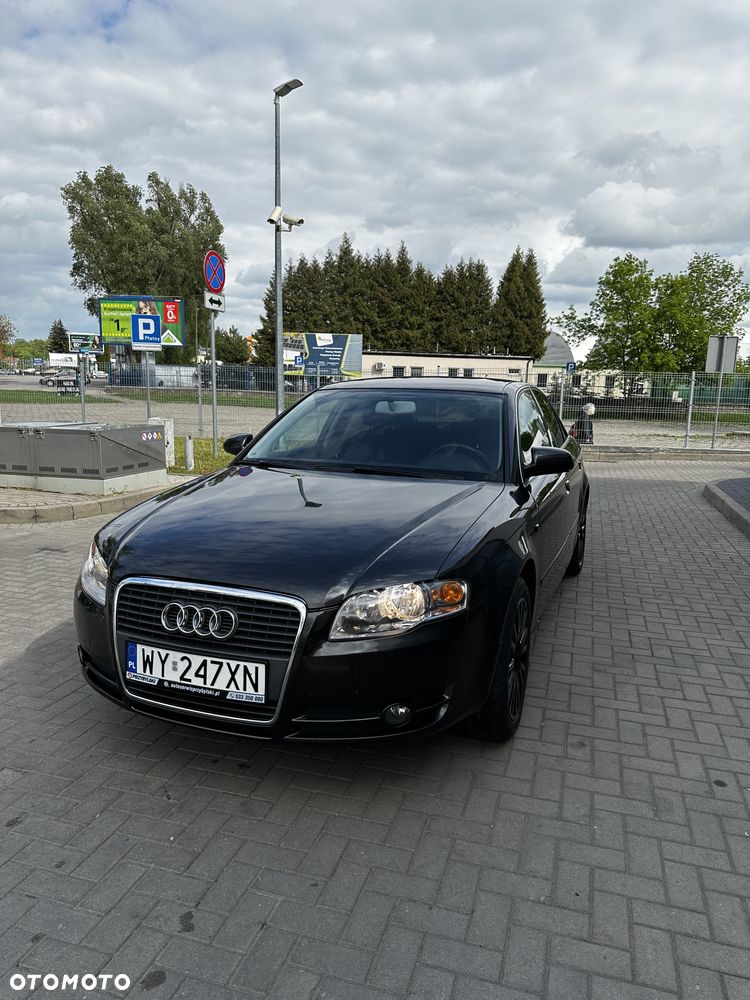 Audi A4 Limousine - 17