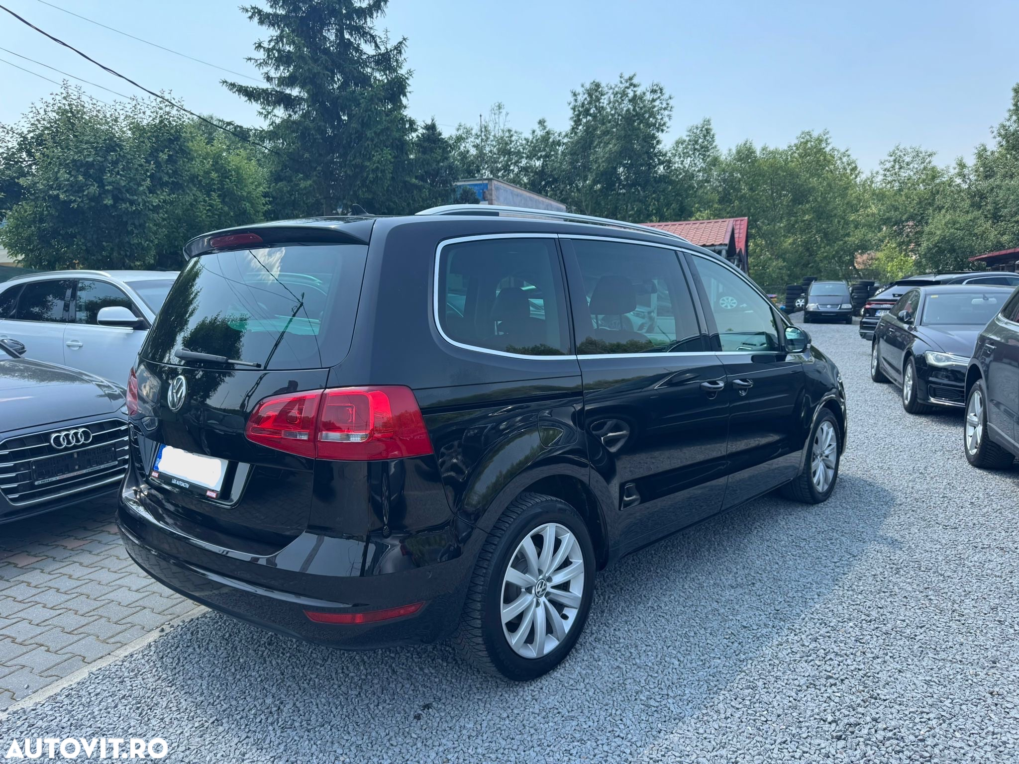 Volkswagen Sharan 2.0 TDI BlueMotion Technology Highline - 4