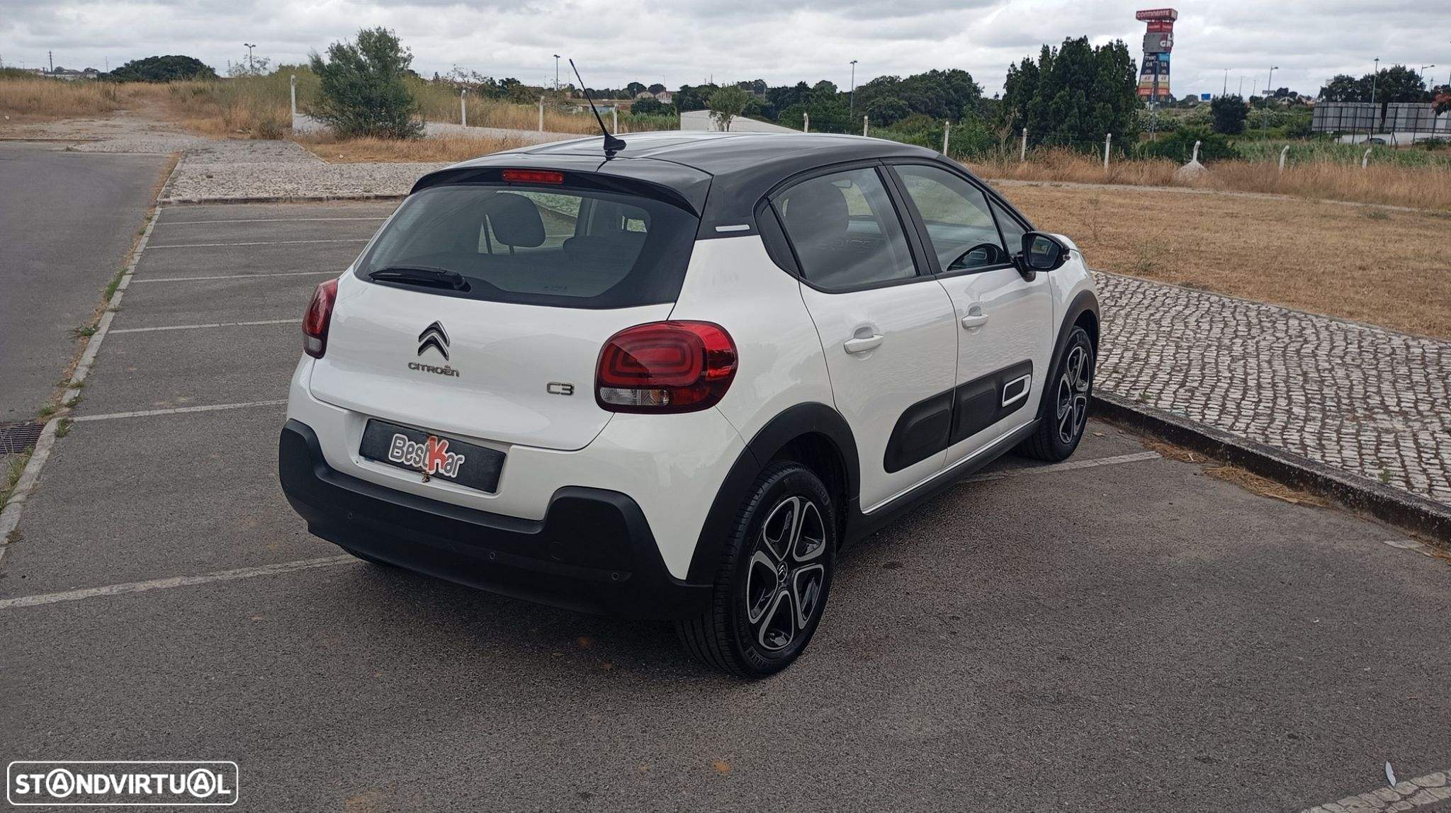 Citroën C3 1.2 PureTech Shine - 6