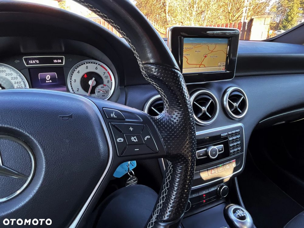 Mercedes-Benz Klasa A 180 BlueEfficiency Edition Style - 14