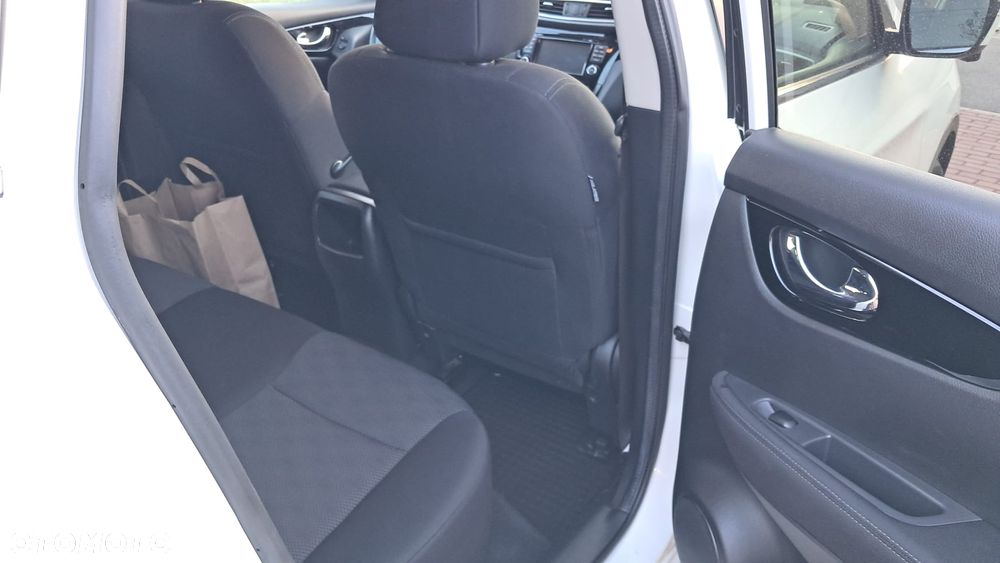Nissan Qashqai - 11