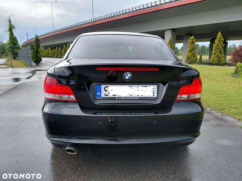 BMW Seria 1 120d Limited Edition Lifestyle mit M Sportpaket - 40