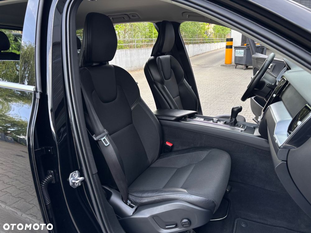 Volvo XC 60 D3 Momentum - 7