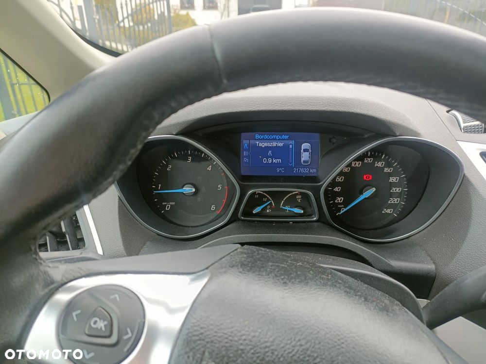 Ford Grand C-MAX - 16