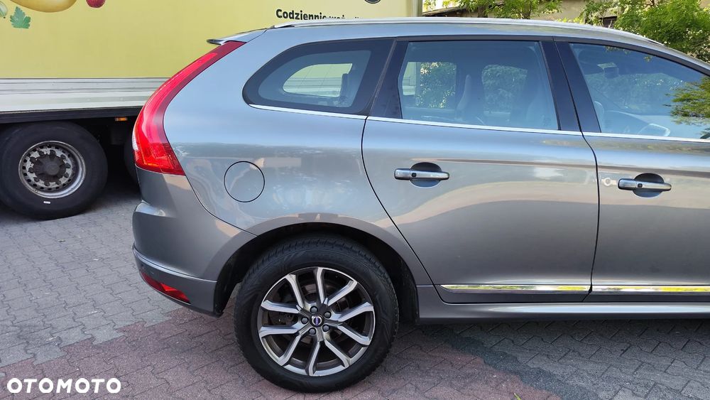 Volvo XC 60 D3 Summum - 11