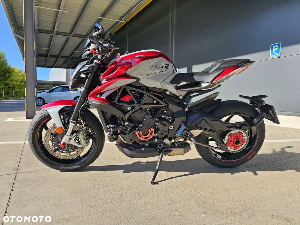 MV AGUSTA Brutale - 3