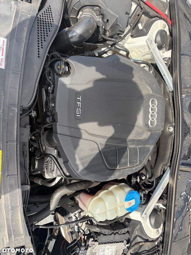 Audi A4 Limousine 2.0 TFSI ultra S tronic - 25