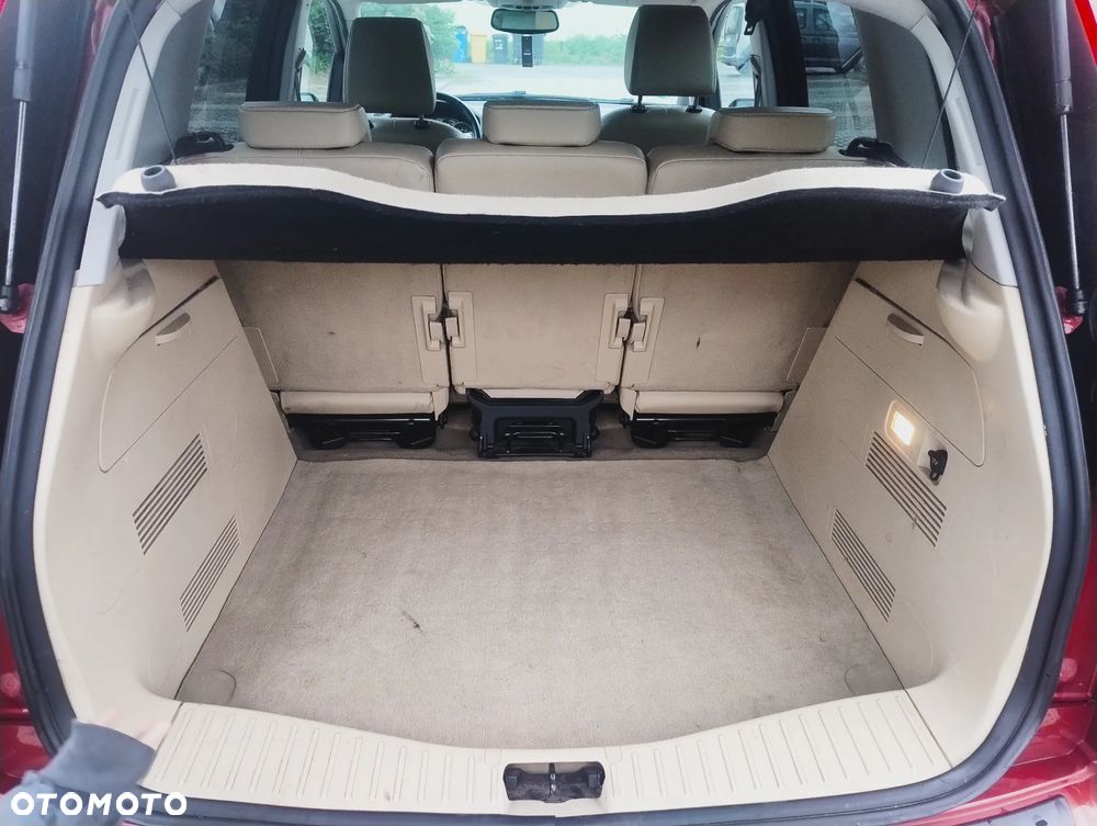 Ford C-MAX 2.0 TDCi DPF Titanium - 19