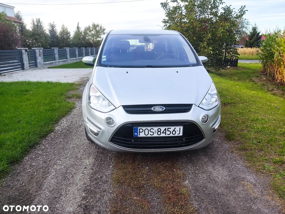 Ford S-Max - 10
