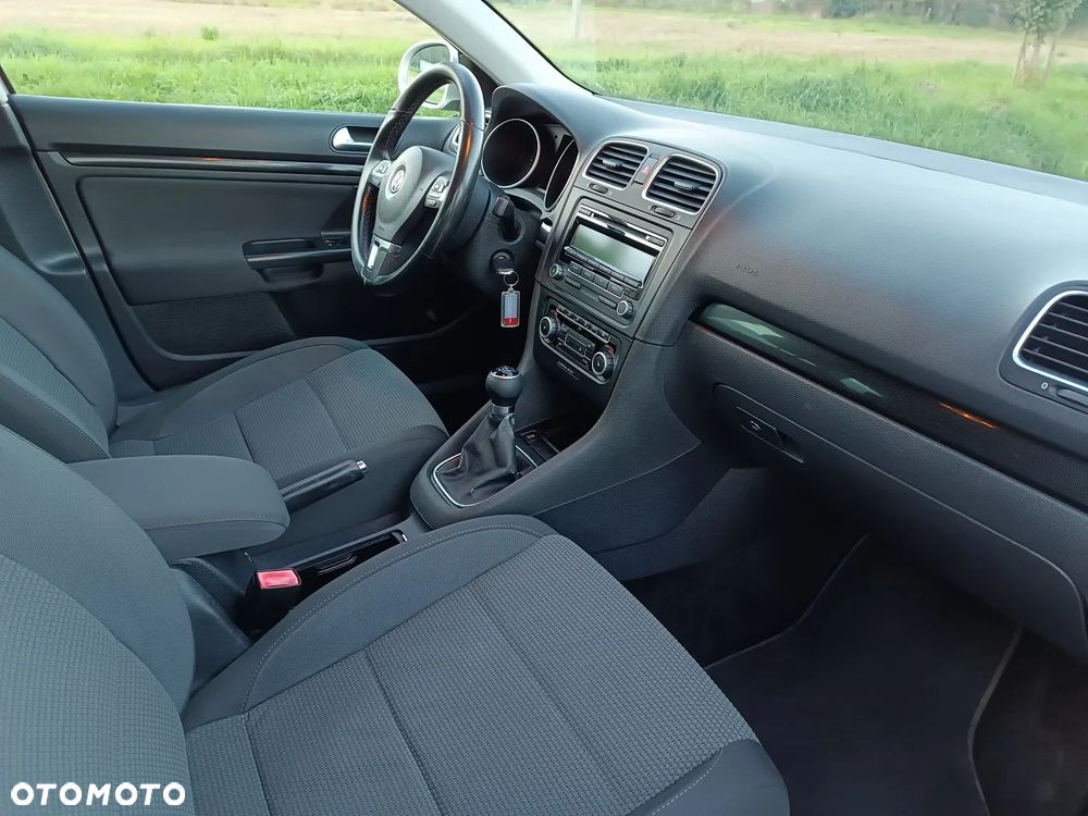 Volkswagen Golf VI 1.6 TDI BlueMot Comfortline - 9