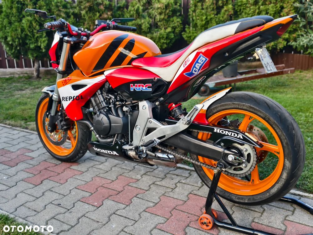 Honda Hornet - 20