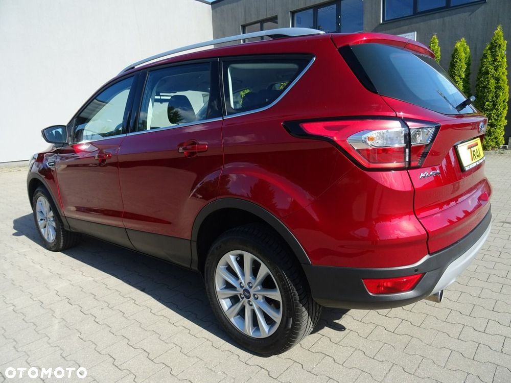 Ford Kuga 1.5 EcoBoost 2x4 Titanium - 7