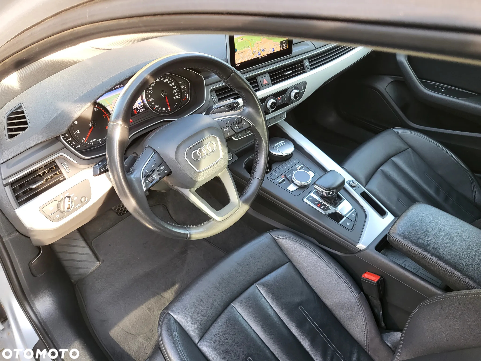 Audi A4 40 TFSI S tronic - 39