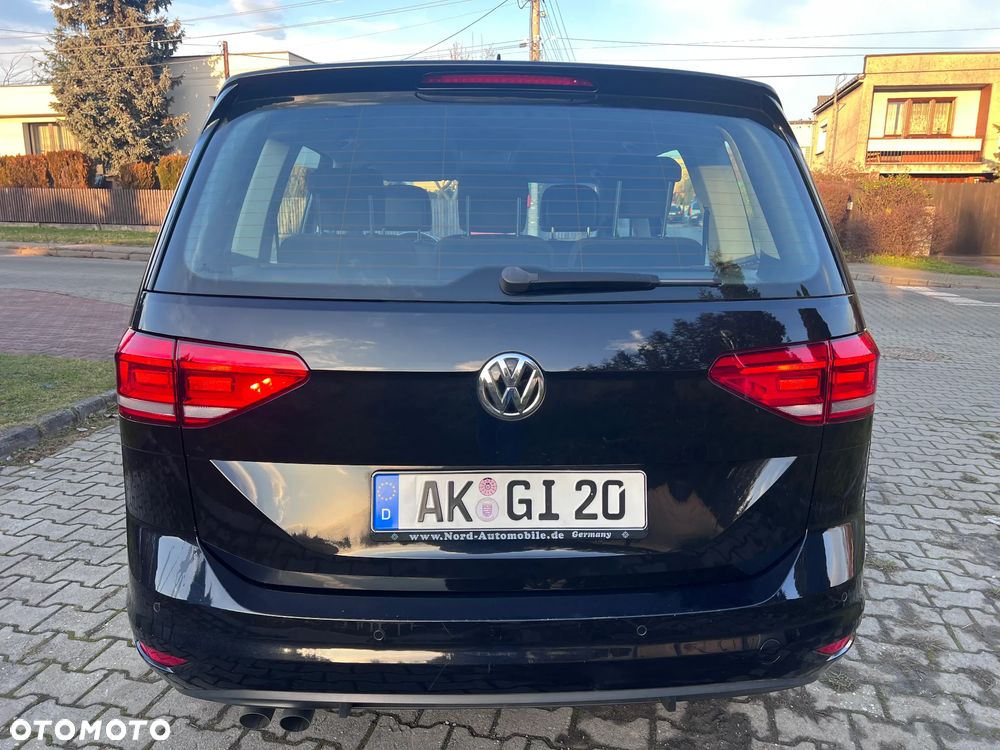 Volkswagen Touran 2.0 TDI SCR (BlueMotion Technology) Comfortline - 5