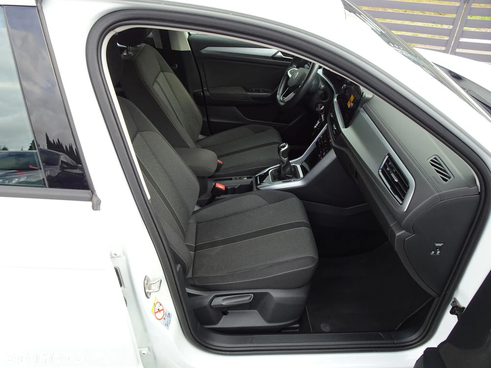 Volkswagen T-Roc 1.5 TSI Life - 14
