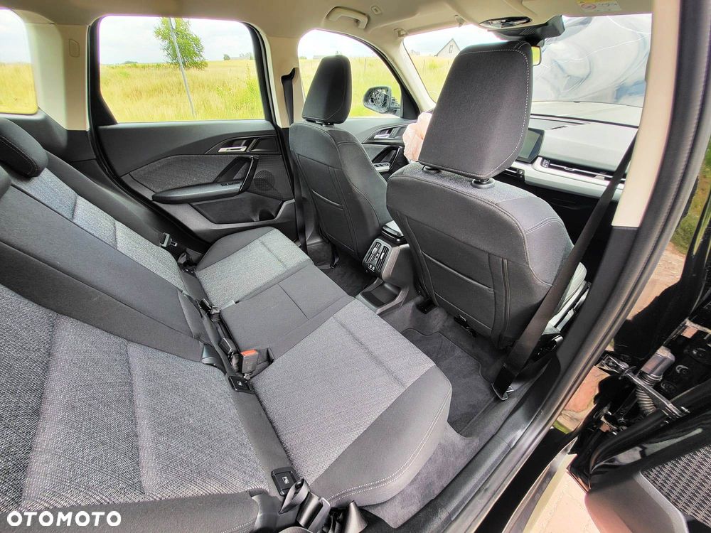 BMW X1 sDrive18d sport - 12