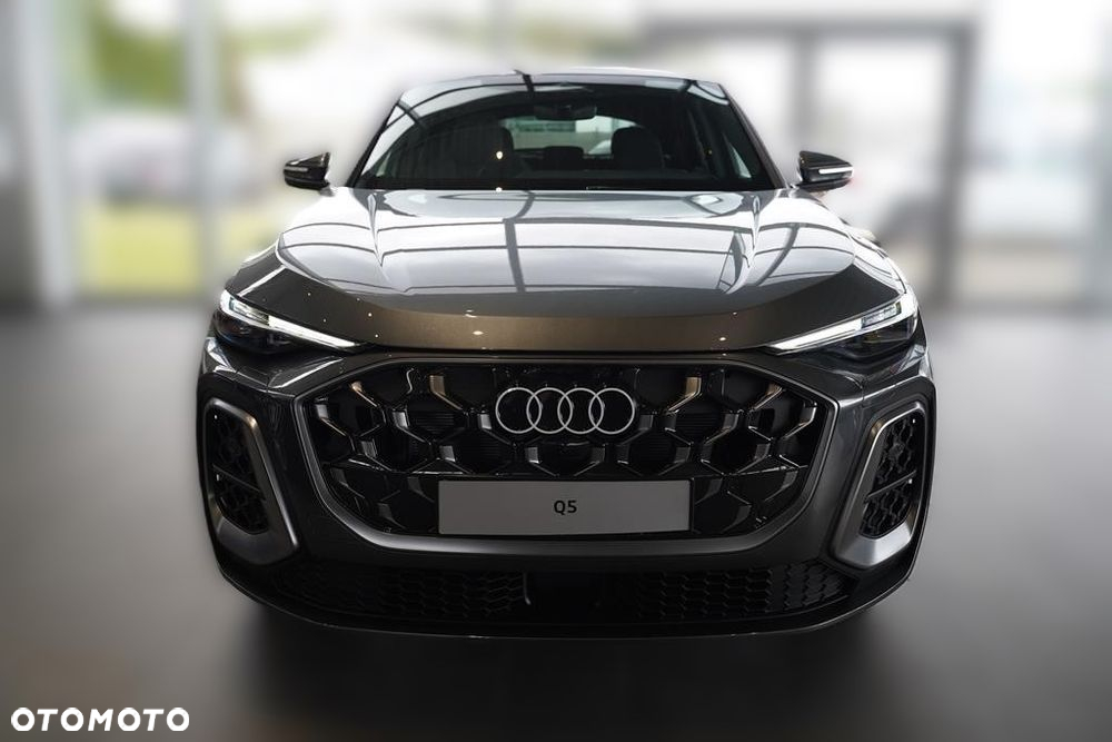 Audi Q5 TFSI mHEV S tronic - 2