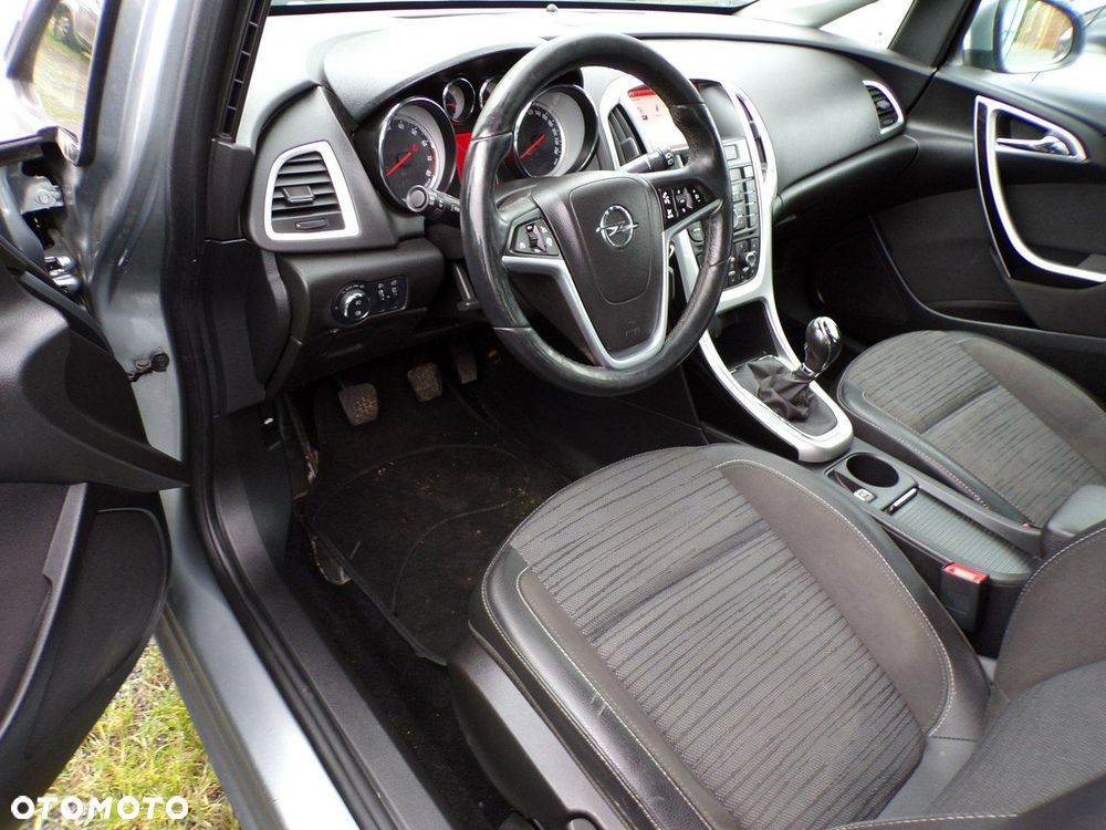 Opel Astra - 22