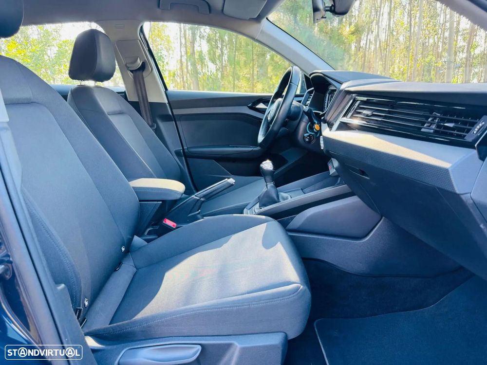 Audi A1 Sportback 25 TFSI SE Business Plus - 36