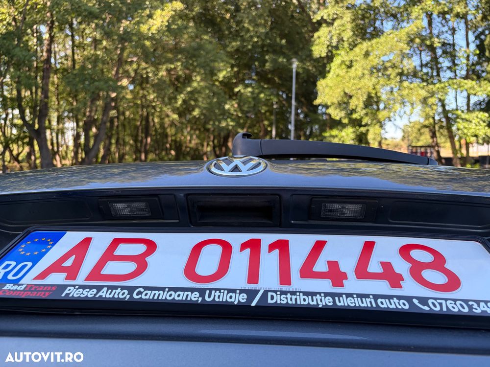 Volkswagen Golf - 14