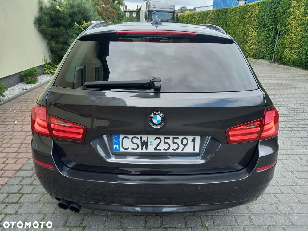 BMW Seria 5 520d Special Edition - 14
