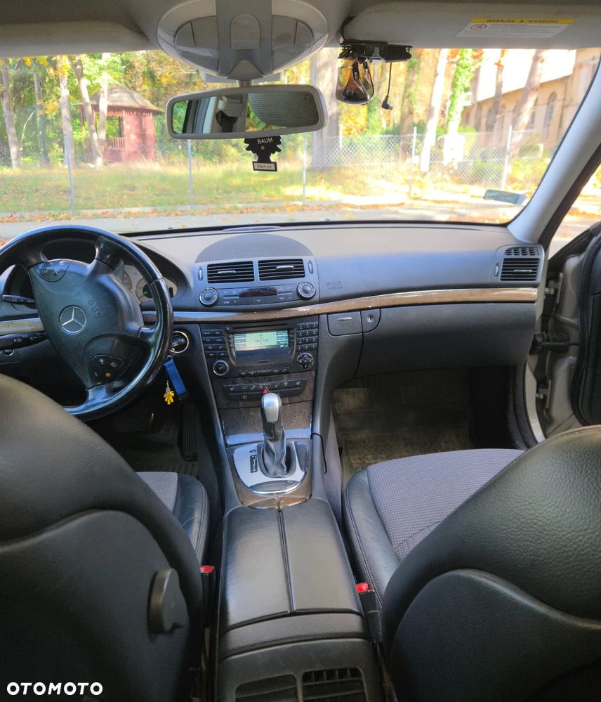 Mercedes-Benz Klasa E - 7